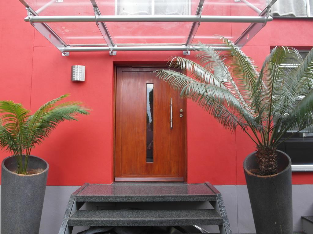 Red Square Home Pretoria Exterior foto