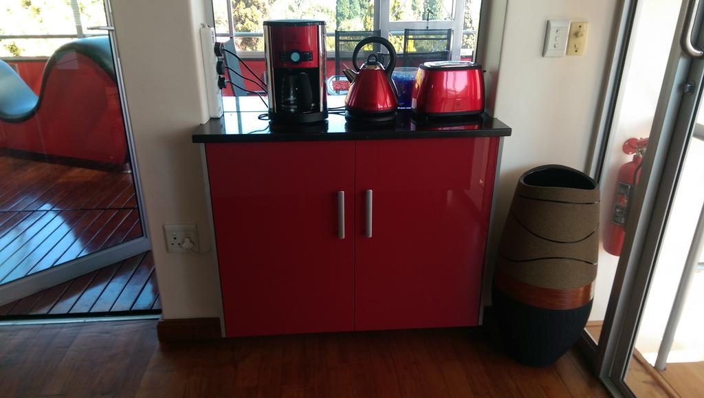 Red Square Home Pretoria Exterior foto