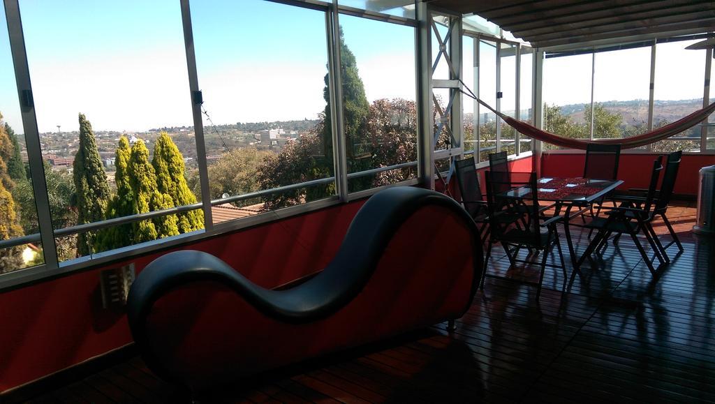 Red Square Home Pretoria Exterior foto